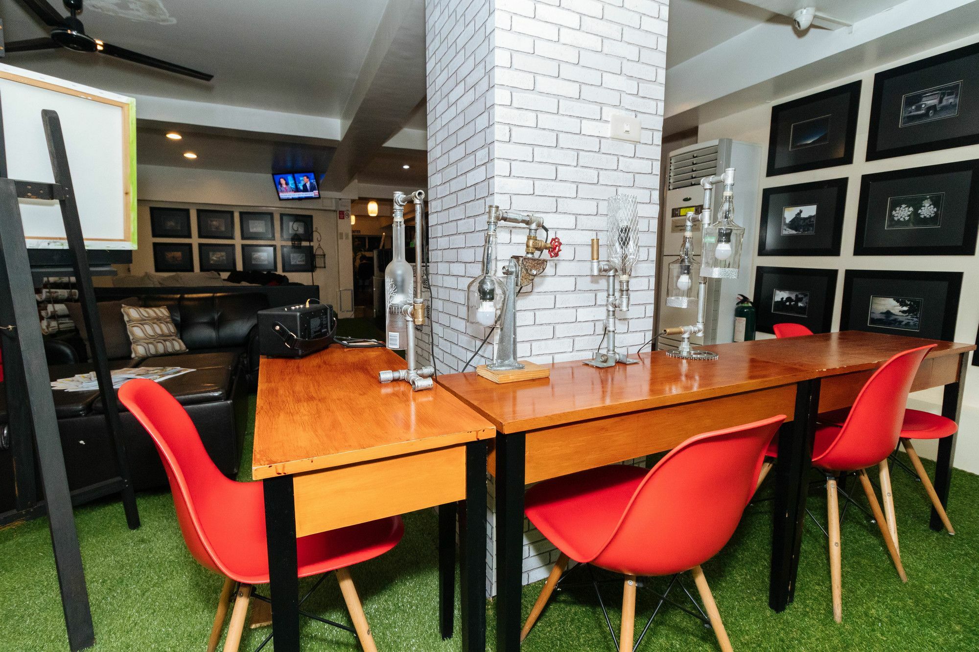 Reddoorz @ Amorsolo Makati Μακάτι Εξωτερικό φωτογραφία